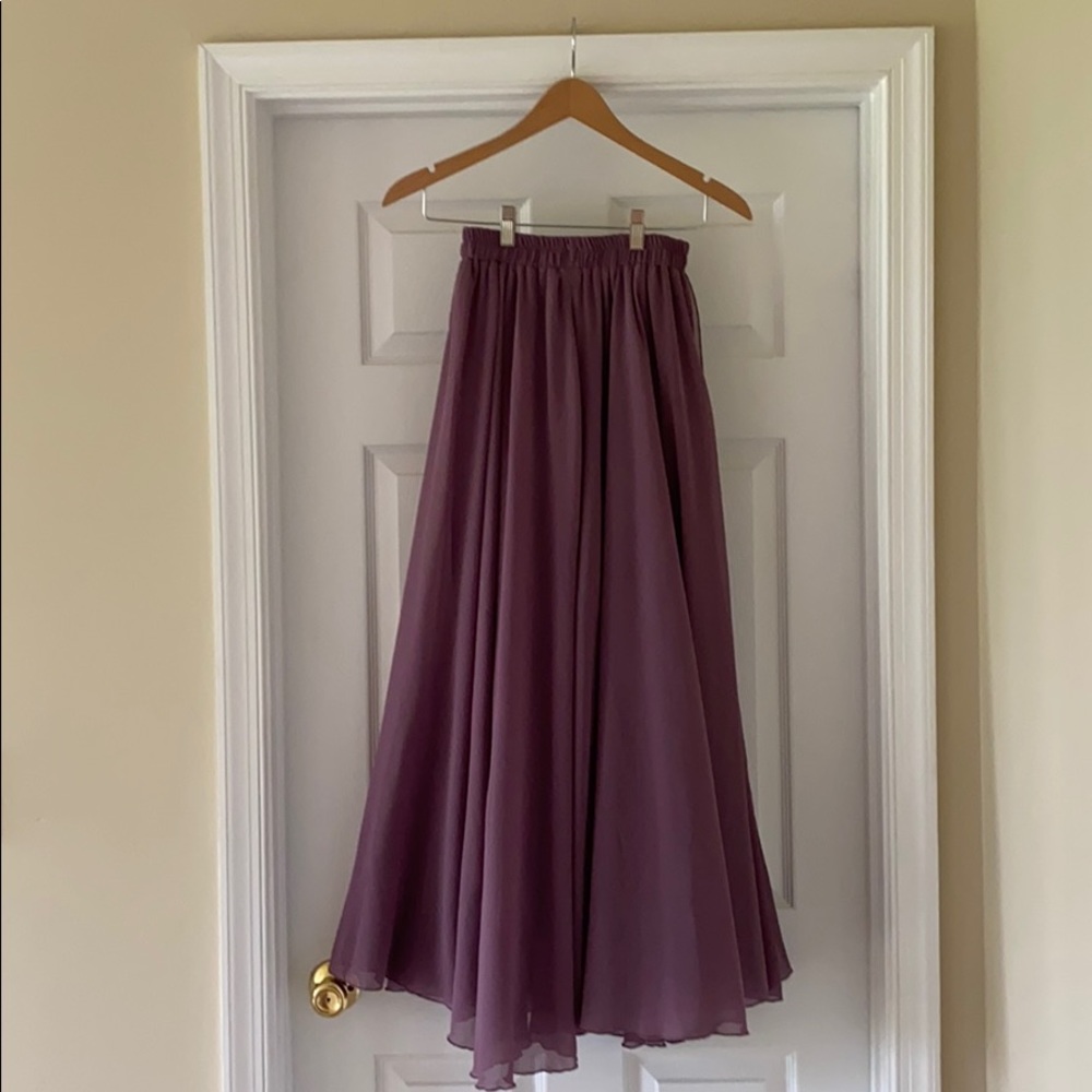 XINAUIFUSHI Skirt